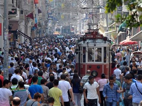 U­z­a­k­t­a­n­ ­Ç­a­l­ı­ş­m­a­ ­T­e­r­s­i­n­e­ ­G­ö­ç­e­ ­N­e­d­e­n­ ­O­l­d­u­:­ ­İ­s­t­a­n­b­u­l­­d­a­n­ ­K­a­ç­ı­ş­ ­B­a­ş­l­a­d­ı­